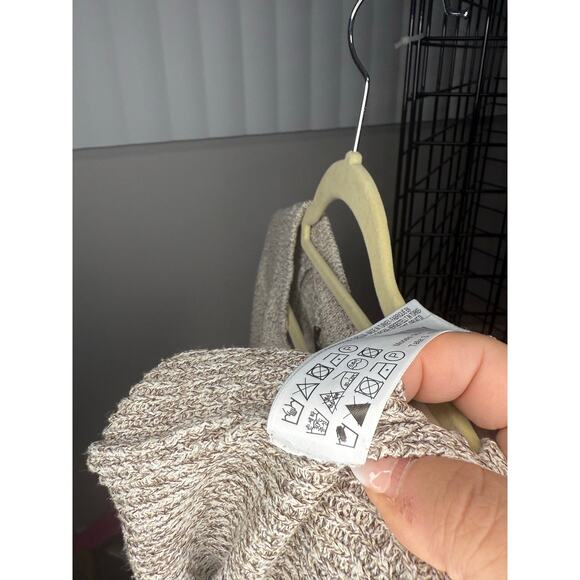 Massimo Dutti Women's Sweater Size S - Picture 3 of 4